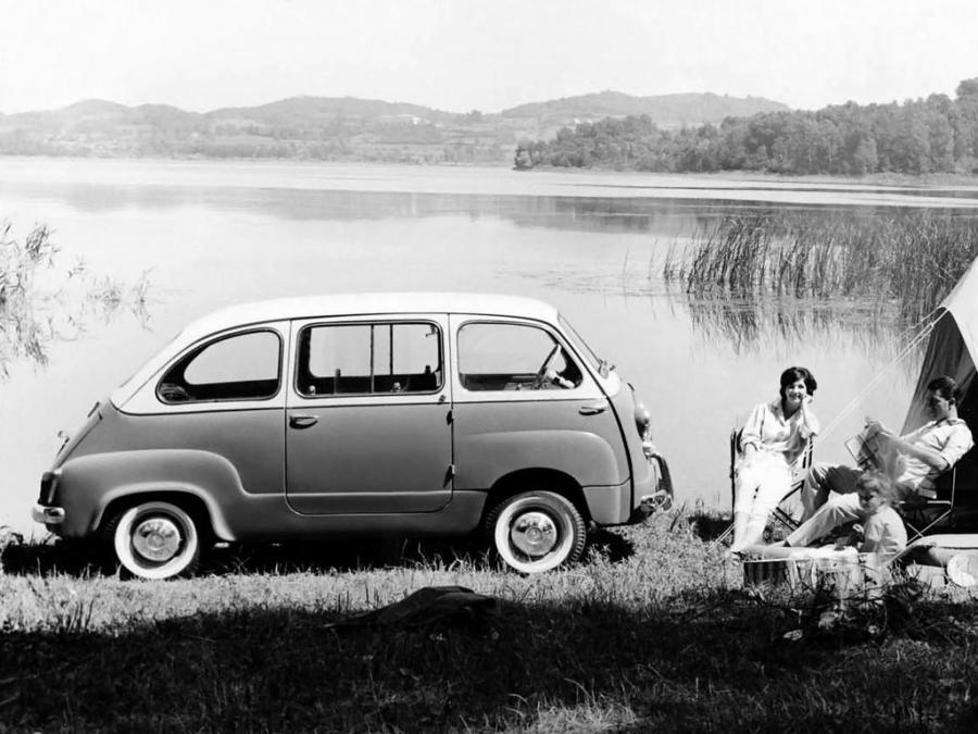  Fiat 600 D Multipla 1960 года  (фото 3 из 15)
